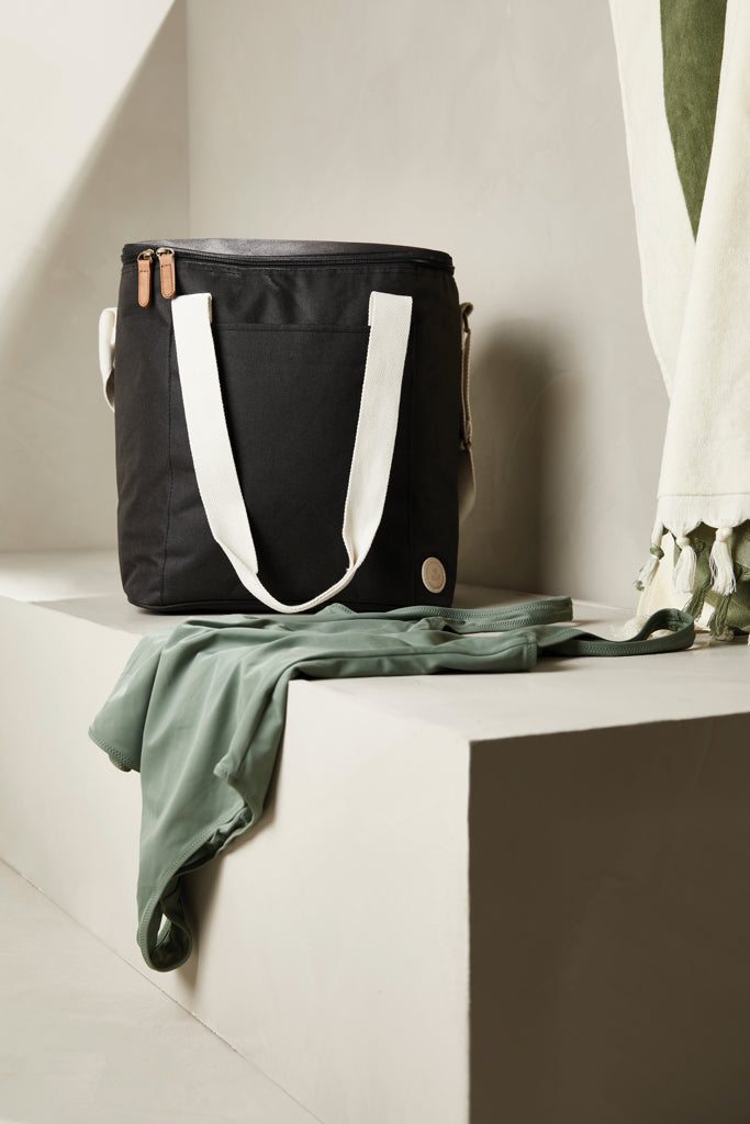 Load image into Gallery viewer, VINGA Sortino Cooler grande - Custom Wood Designs