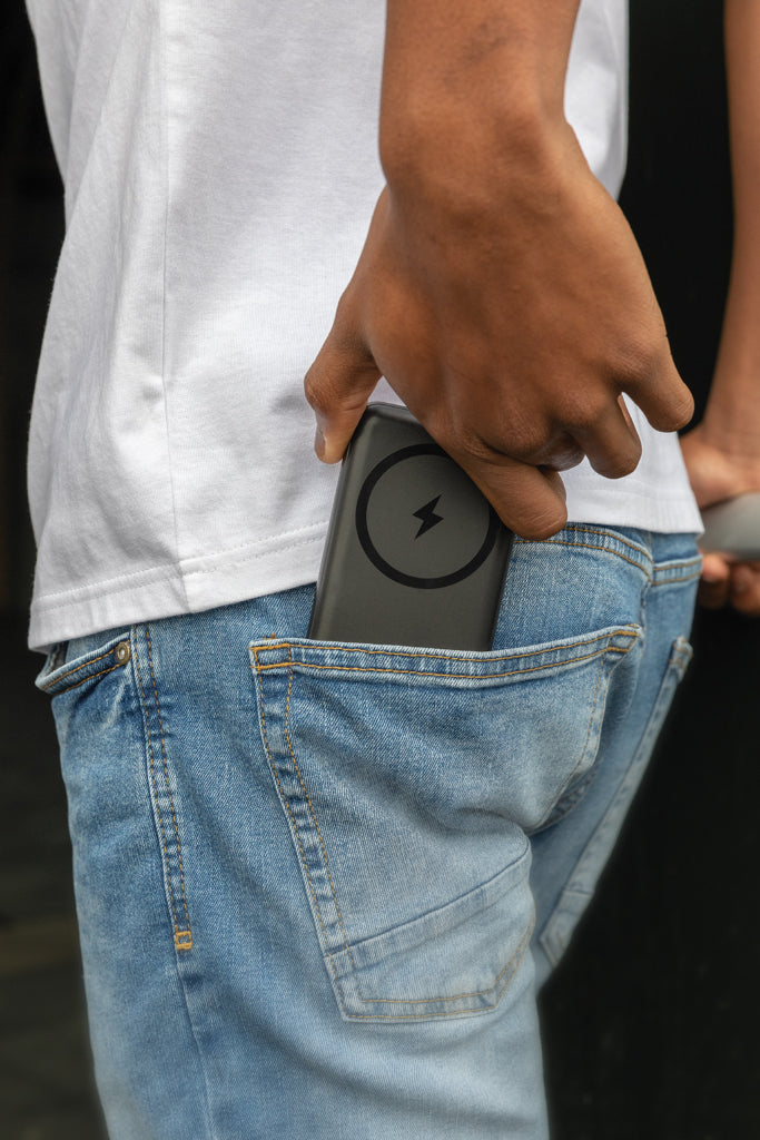 Load image into Gallery viewer, Urban Vitamin Los Altos RCS rplastic 5000mah powerbank - Custom Wood Designs