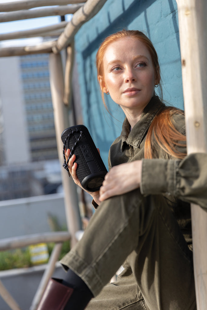 Load image into Gallery viewer, Urban Vitamin Berkeley IPX7 waterproof 10W speaker - Custom Wood Designs