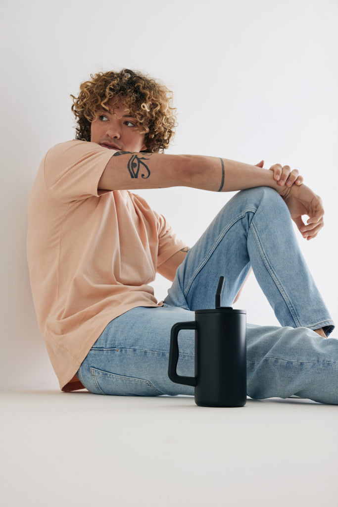 Load image into Gallery viewer, Cube RCS certified recycled steel mug 800ml - Custom Wood Designs