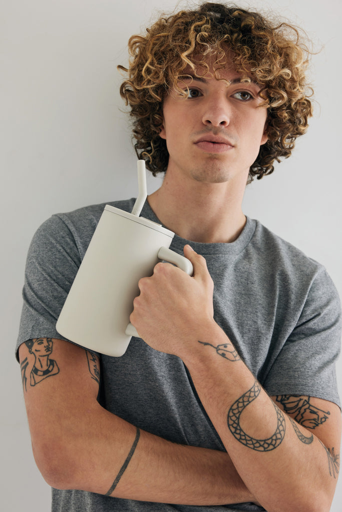 Load image into Gallery viewer, Cube RCS certified recycled steel mug 800ml - Custom Wood Designs