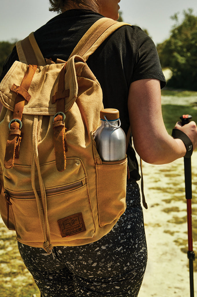 Load image into Gallery viewer, Black+Blum Steel Water Bottle 600ml - Custom Wood Designs