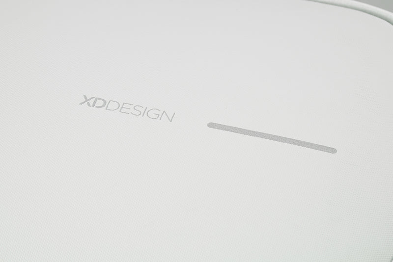 Load image into Gallery viewer, Bobby Edge - Custom Wood Designs