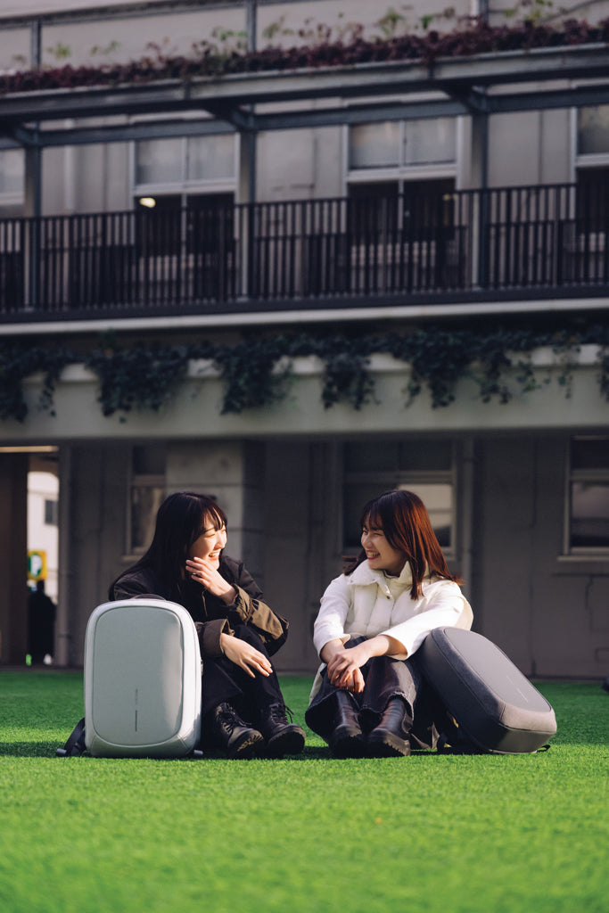 Load image into Gallery viewer, Bobby Edge - Custom Wood Designs