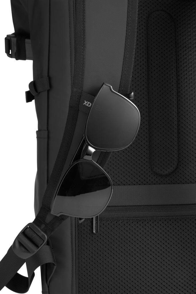 Load image into Gallery viewer, Urban Water Resistant Anti-theft Backpack - Custom Wood Designs