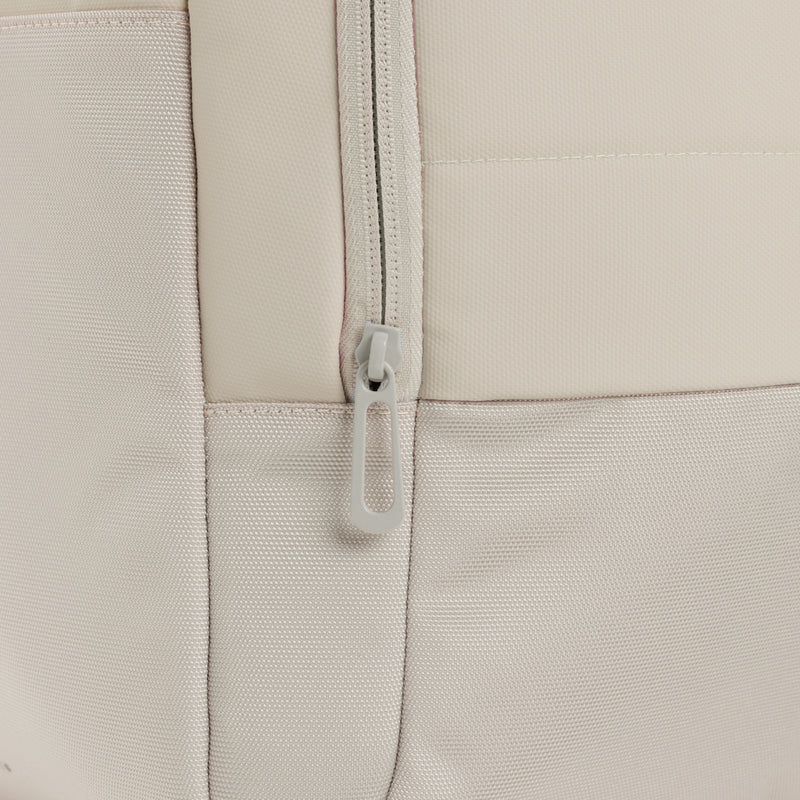 Load image into Gallery viewer, Duffel - Custom Wood Designs