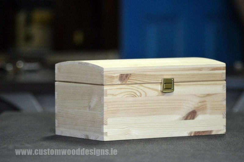 Load image into Gallery viewer, Pine Wood Chest CB4 32x22x16 cm Chest Box pin bedroom deco box box with lid container room deco small box storage small box wood wooden chest-box-unbranded-pine-wood-chest-cb4-32x22x16-cm-53611778048343