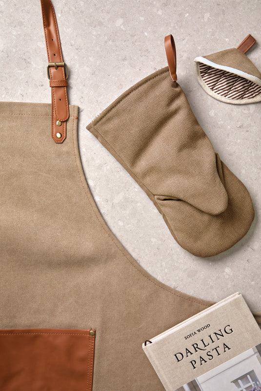 VINGA Asado oven mitt - Custom Wood Designs