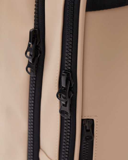 Baltimor Travel Backpack - Custom Wood Designs