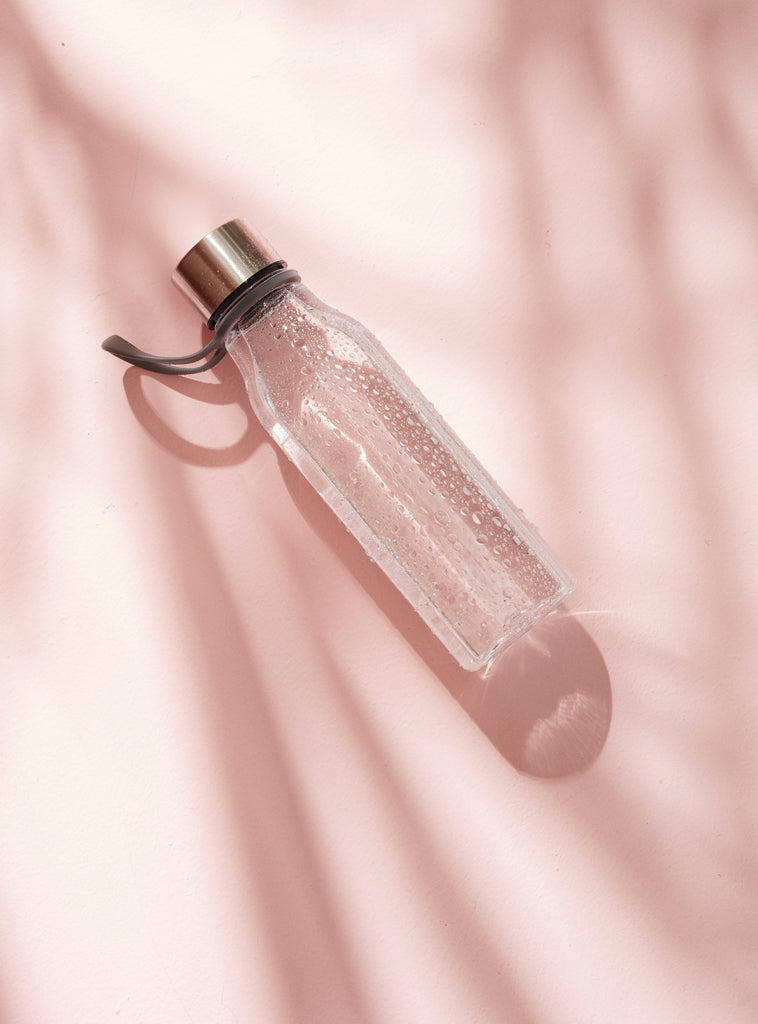 Load image into Gallery viewer, VINGA Lean tritan water bottle 600 ML - Custom Wood Designs
