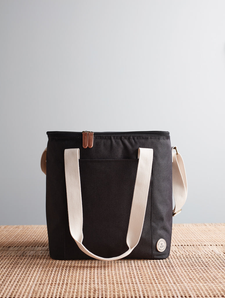 Load image into Gallery viewer, VINGA Sortino Cooler grande - Custom Wood Designs
