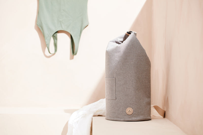 Load image into Gallery viewer, VINGA Sortino cooler trunk - Custom Wood Designs
