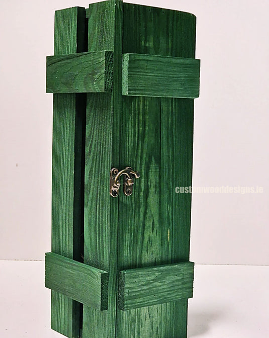 green-wood-bottle-box