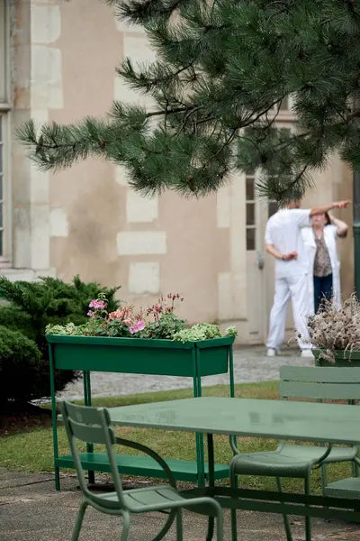 Load image into Gallery viewer, Luxembourg Armchair ALU - Custom Wood Designs Luxembourg Armchair ALU made from [material] – Ideal for [use_case] | Custom Wood Designs
