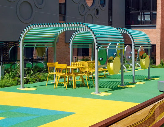 Luxembourg Kid Table - Custom Wood Designs