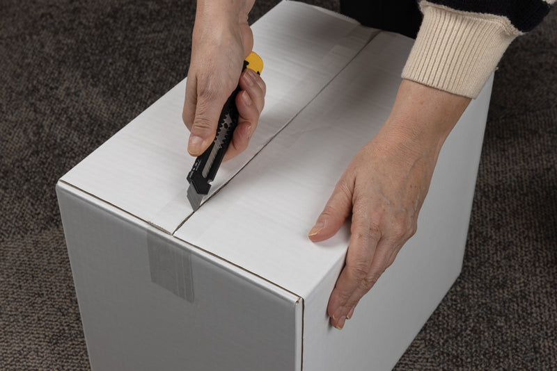 Load image into Gallery viewer, Refillable RCS recycled plastic snap-off knife - Custom Wood Designs
