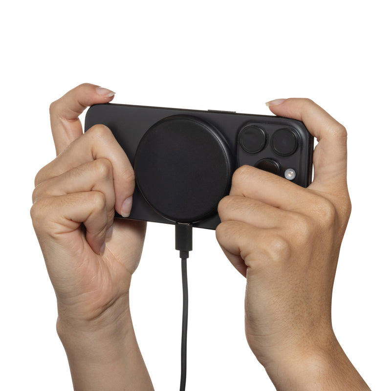 Load image into Gallery viewer, Magnapad 15W RCS rplastic magnetic 3 in 1 charging pad - Custom Wood Designs
