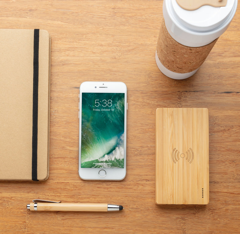 Load image into Gallery viewer, Bamboo 4.000 mAh wireless 5W Powerbank - Custom Wood Designs
