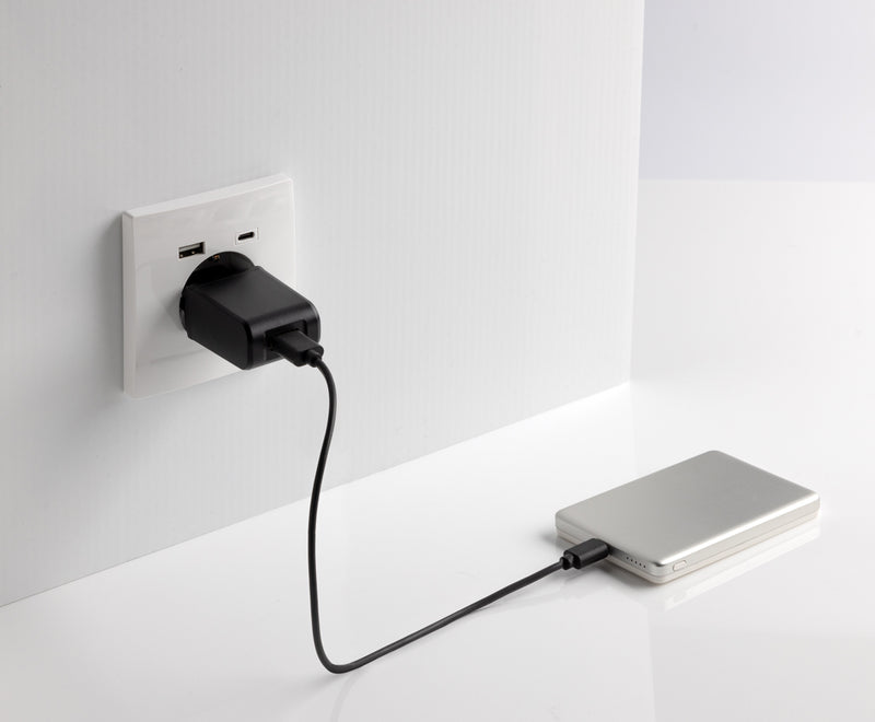 Load image into Gallery viewer, Orion RCS recycled aluminum 5000 mah 5W magnetic powerbank - Custom Wood Designs
