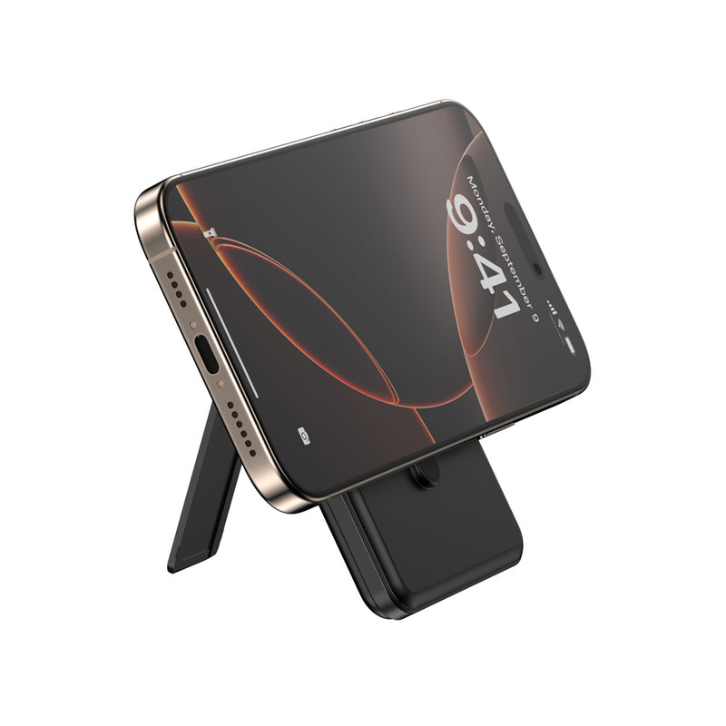 Load image into Gallery viewer, Urban Vitamin Redwood 5in1 5000mah 20W PD magnetic powerbank - Custom Wood Designs
