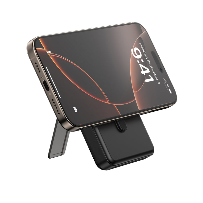 Load image into Gallery viewer, Urban Vitamin Delano 5in1 10,000mah 20WPD magnetic powerbank - Custom Wood Designs
