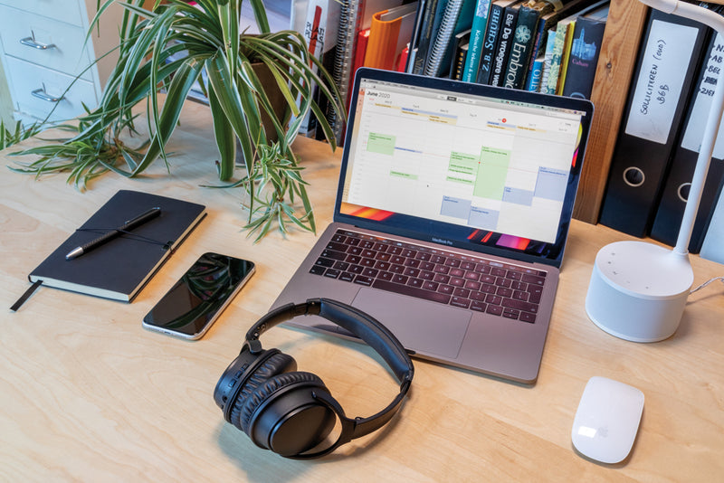 Load image into Gallery viewer, ANC wireless headphone - Custom Wood Designs
