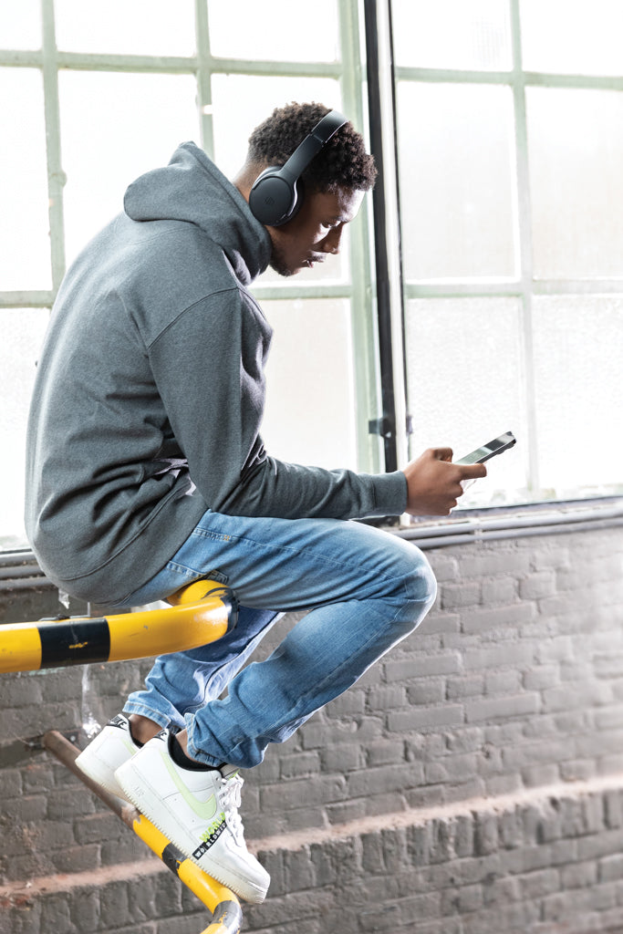 Load image into Gallery viewer, Urban Vitamin Palo Alto RCS rplastic headphone - Custom Wood Designs
