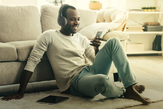 Motorola MOTO XT500 wireless over ear headphone - Custom Wood Designs