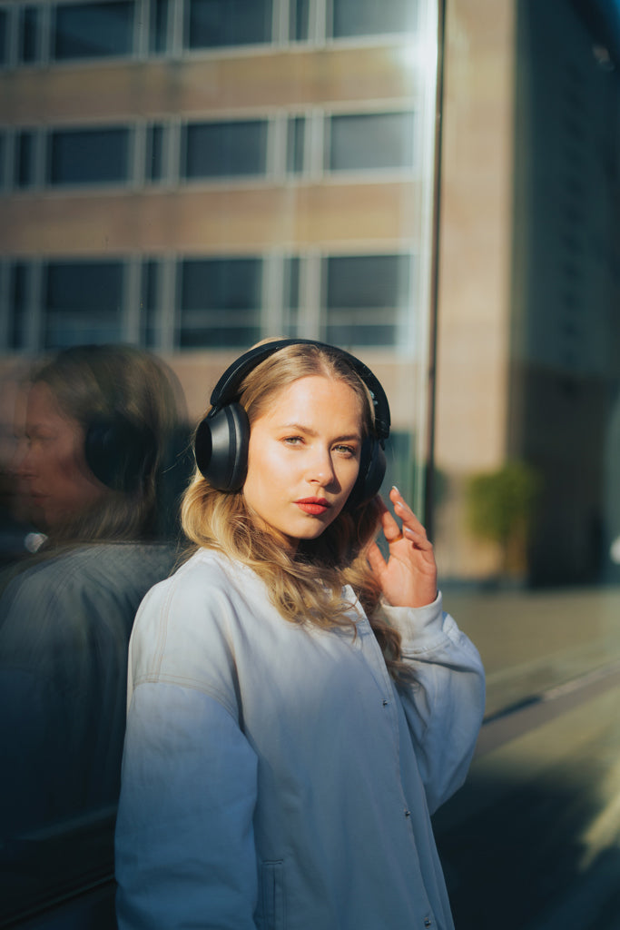 Load image into Gallery viewer, Urban Vitamin Cupertino RCS rplastic ANC headphone - Custom Wood Designs
