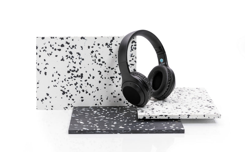 Load image into Gallery viewer, RCS standard recycled plastic headphone - Custom Wood Designs
