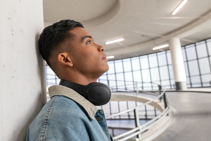 Load image into Gallery viewer, Urban Vitamin Belmont wireless headphone - Custom Wood Designs
