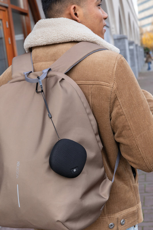 Urban Vitamin Hayward IPX7 waterproof 5W speaker - Custom Wood Designs