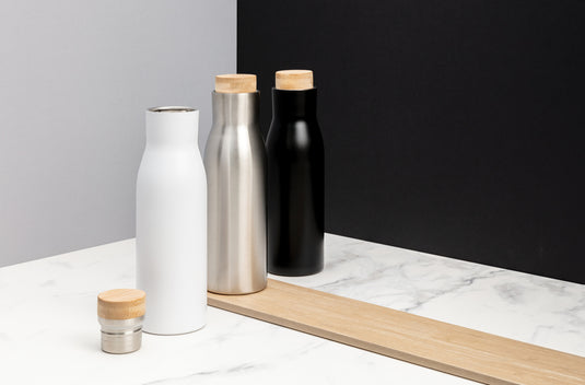 Clima leakproof vacuum bottle with steel lid - Custom Wood Designs