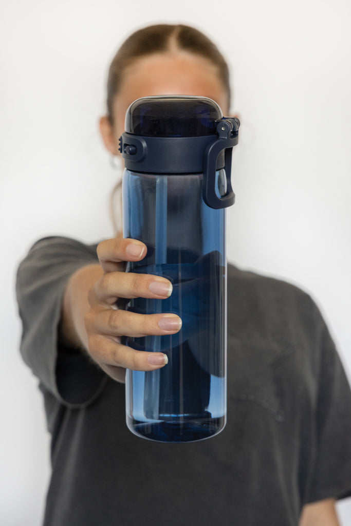 Load image into Gallery viewer, SipnLock RCS RPET Leakproof sports water bottle 800ML - Custom Wood Designs SipnLock RCS RPET Leakproof sports water bottle 800ML
