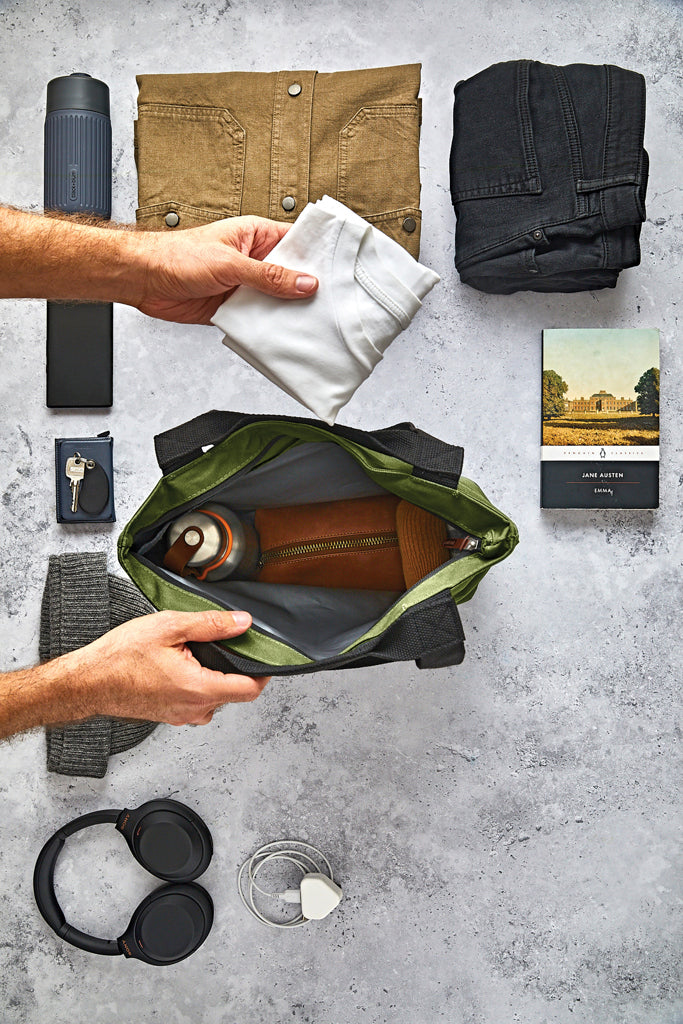 Load image into Gallery viewer, 16L Insulated Tote/ Cooler Bag - Custom Wood Designs 16L Insulated Tote/ Cooler Bag made from [material] –  [use_case] | Custom Wood Designs
