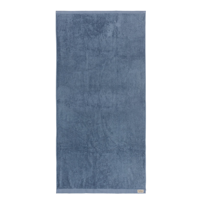 Load image into Gallery viewer, Sakura AWARE™ 500 gsm bath towel 70x140cm - Custom Wood Designs
