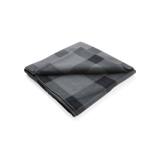 Soft plaid fleece blanket - Custom Wood Designs