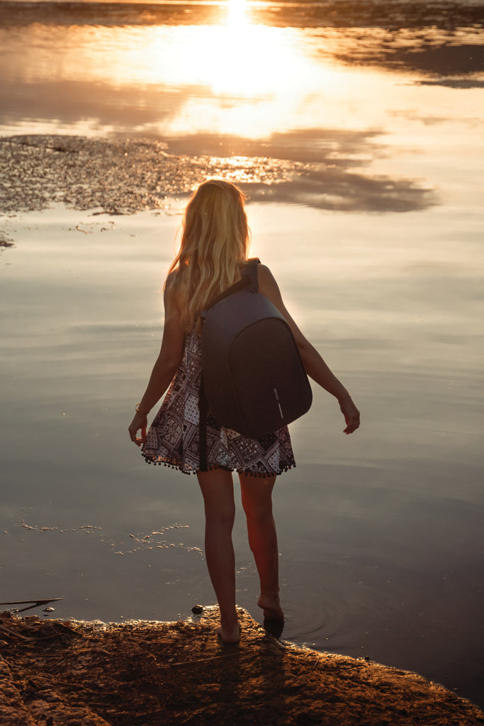 Load image into Gallery viewer, Bobby Hero Regular, Anti-theft backpack - Custom Wood Designs
