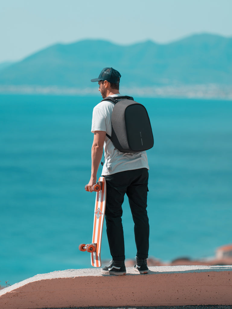 Load image into Gallery viewer, Bobby Hero Small, Anti-theft backpack - Custom Wood Designs
