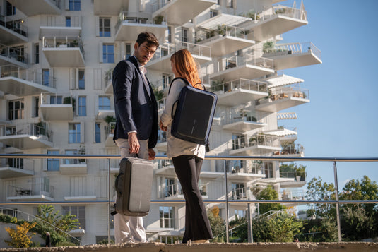 Bobby Bizz 2.0 anti-theft backpack & briefcase - Custom Wood Designs