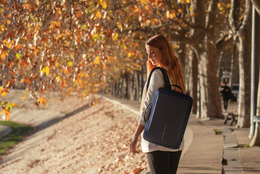 Bobby Bizz 2.0 anti-theft backpack & briefcase - Custom Wood Designs