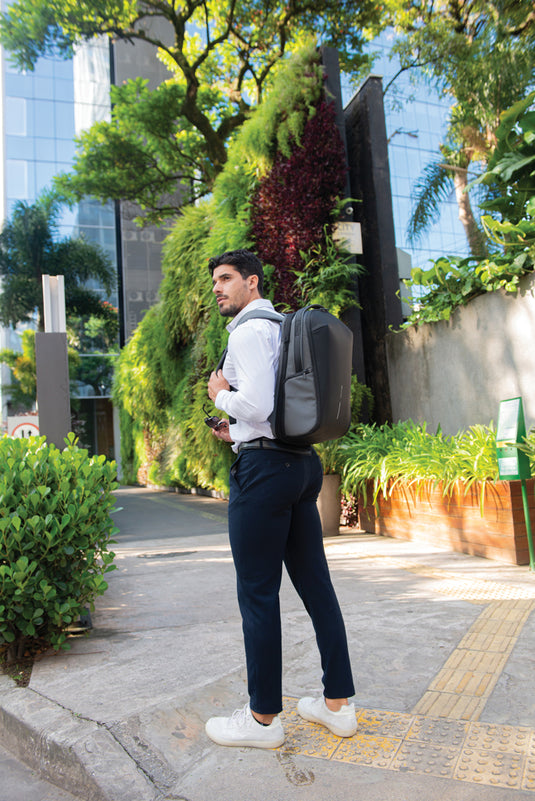 Bizz Backpack - Custom Wood Designs