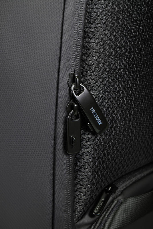 Bobby Edge - Custom Wood Designs