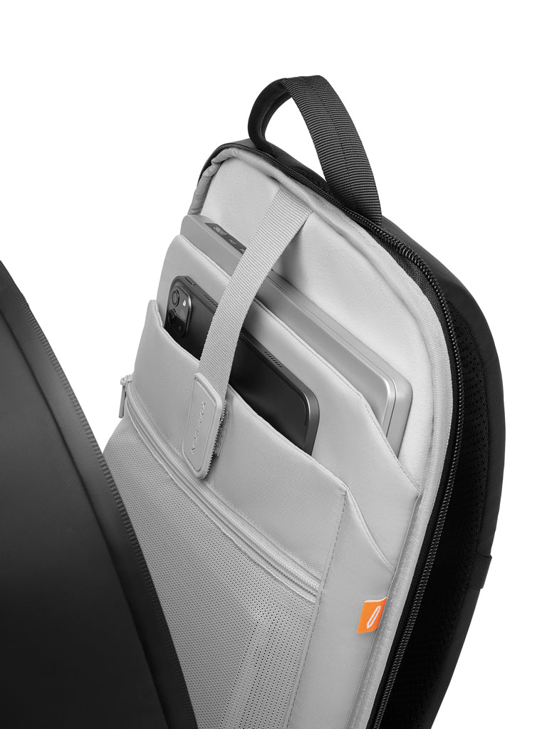 Load image into Gallery viewer, Bobby Edge - Custom Wood Designs
