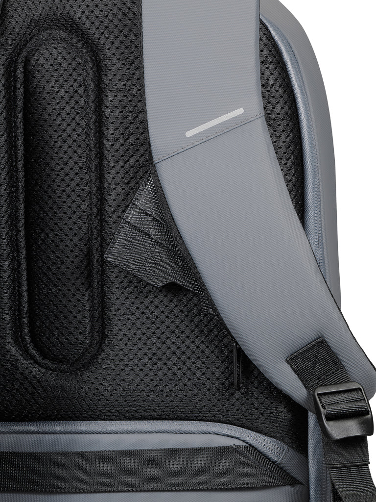 Load image into Gallery viewer, Bobby Edge - Custom Wood Designs
