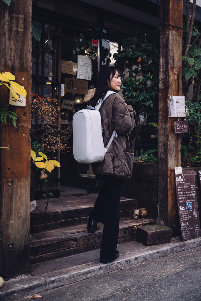 Load image into Gallery viewer, Bobby Edge - Custom Wood Designs
