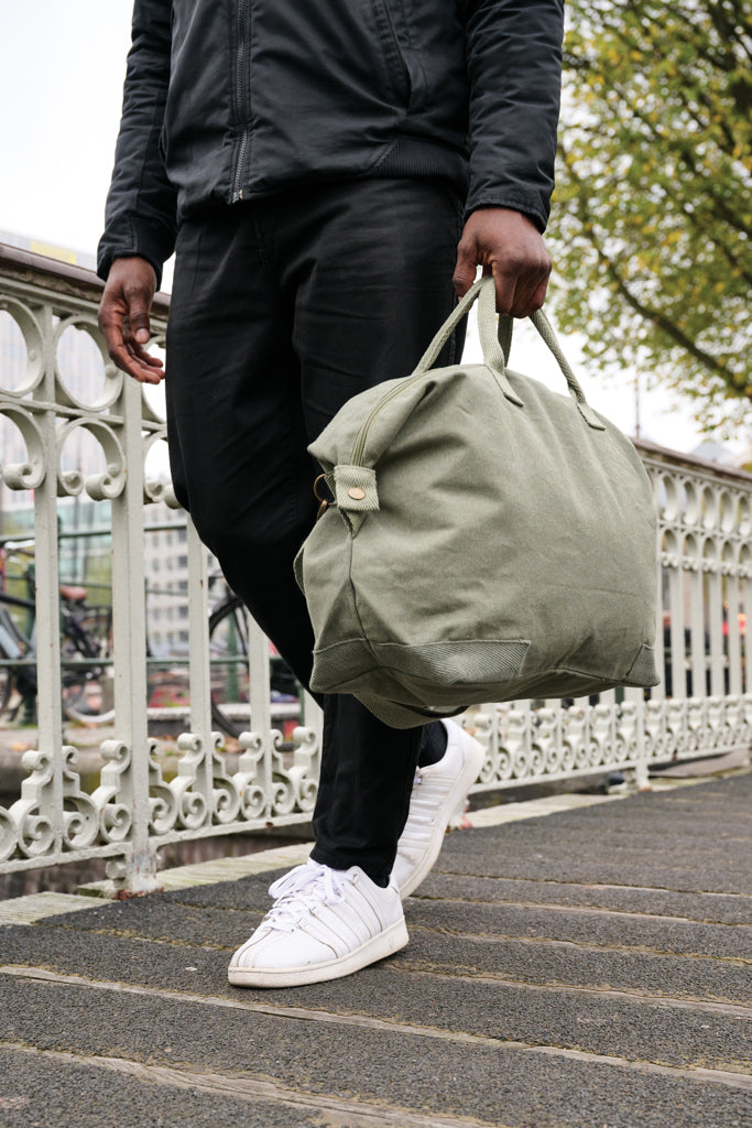 Load image into Gallery viewer, 500 gsm recycled canvas deluxe weekend bag - Custom Wood Designs
