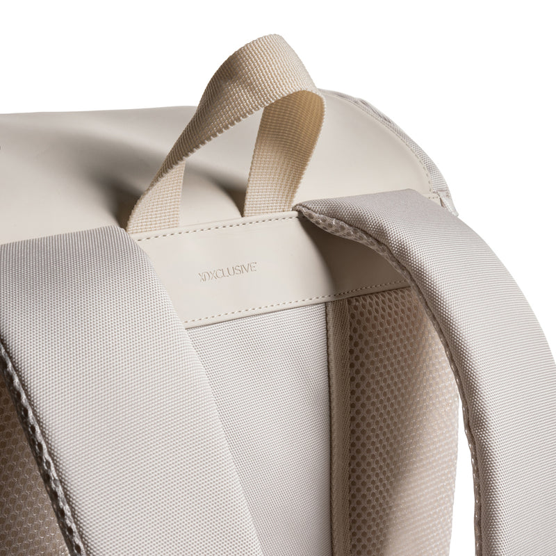 Load image into Gallery viewer, RPET deluxe weekend pack - Custom Wood Designs
