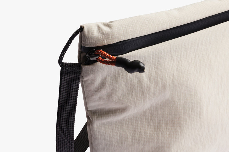 Load image into Gallery viewer, Bellroy Lite Sacoche - Custom Wood Designs
