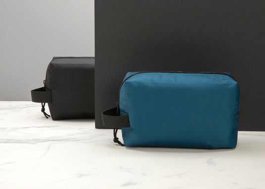 RPET toiletry bag - Custom Wood Designs